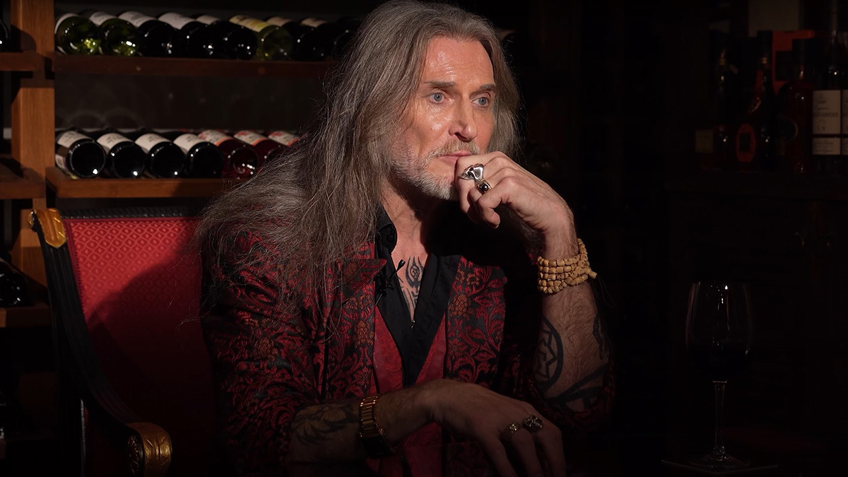 «Достойная награда»: Джигурда ответил на решение Украины признать его угрозой