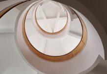 Торжественное вручение медали имени Наркиза Чупина собрало ярких деятелей краеведения 8e77b61a-cc2c-4578-b63f-5a43afba1fe0-6801bc06