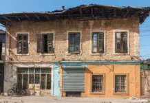 Средний Урал уверенно лидирует в программе обновления жилого фонда a6ebd79a-ae2c-42d2-95fa-479d1e0f0141-68013ab9