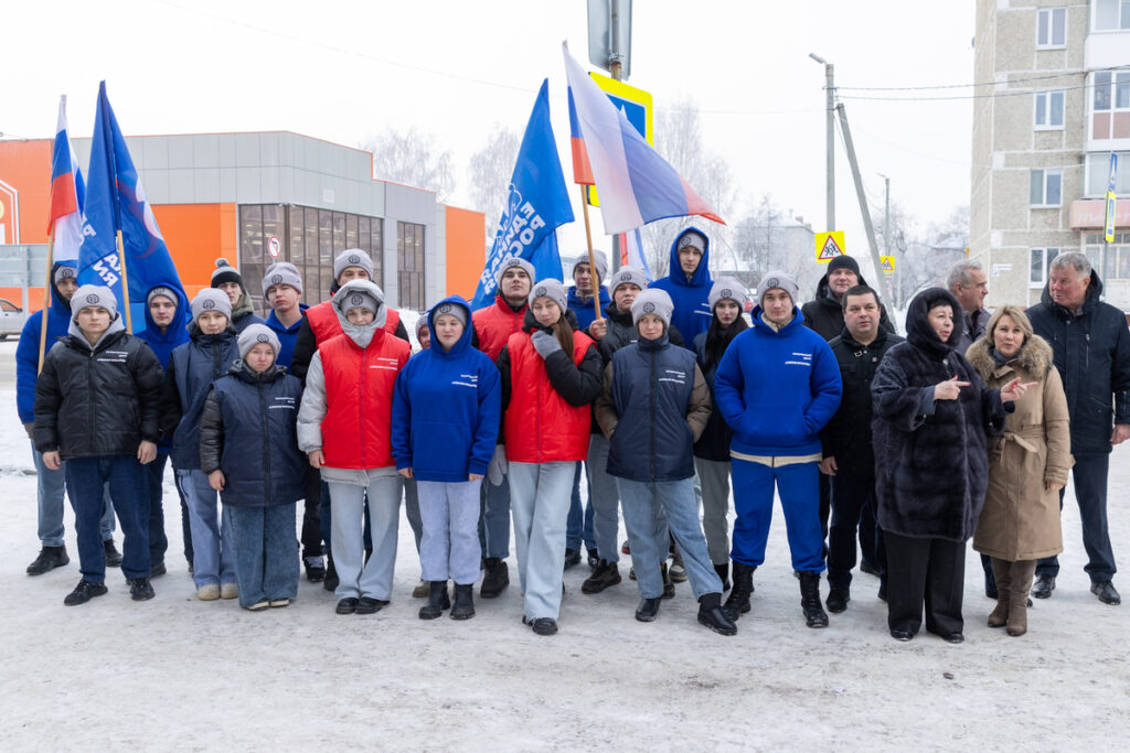 Алексей Вихарев и волонтерский центр в Ирбите