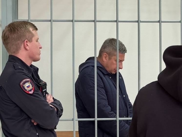 Бывшего заместителя главы Дегтярска оставили под стражей