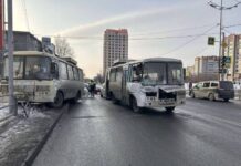 Движение в Кургане прервано из-за столкновения автобусов d1577ca5-8af7-4ed6-a368-e961b90a81a6-68067218