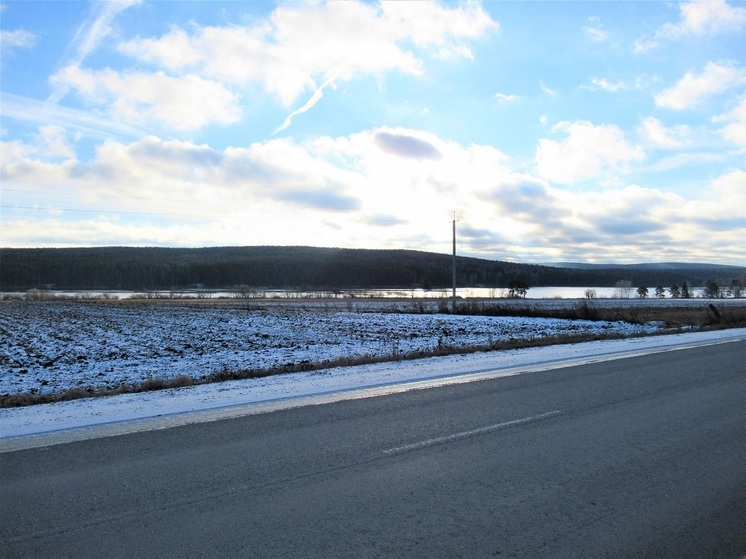Госавтоинспекция предупреждает о гололедице в Свердловской области