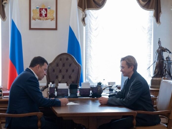 evgenij kujvashev predstavil novogo ministra obrazovaniya sverdlovskoj oblasti-ekaterinburgu-ru-174109001800-0