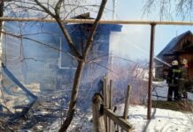 geroi mchs sverdlovskoj oblasti spasayut zhizni v lae i ekaterinburge-ekaterinburgu-ru-174247497900-0