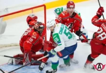 ХК Автомобилист демонстрирует упорство в матче против Салавата Юлаева в Екатеринбурге hk avtomobilist demonstriruet uporstvo v matche protiv salavata yulaeva v ekaterinburge-ekaterinburgu-ru-174236613000-0