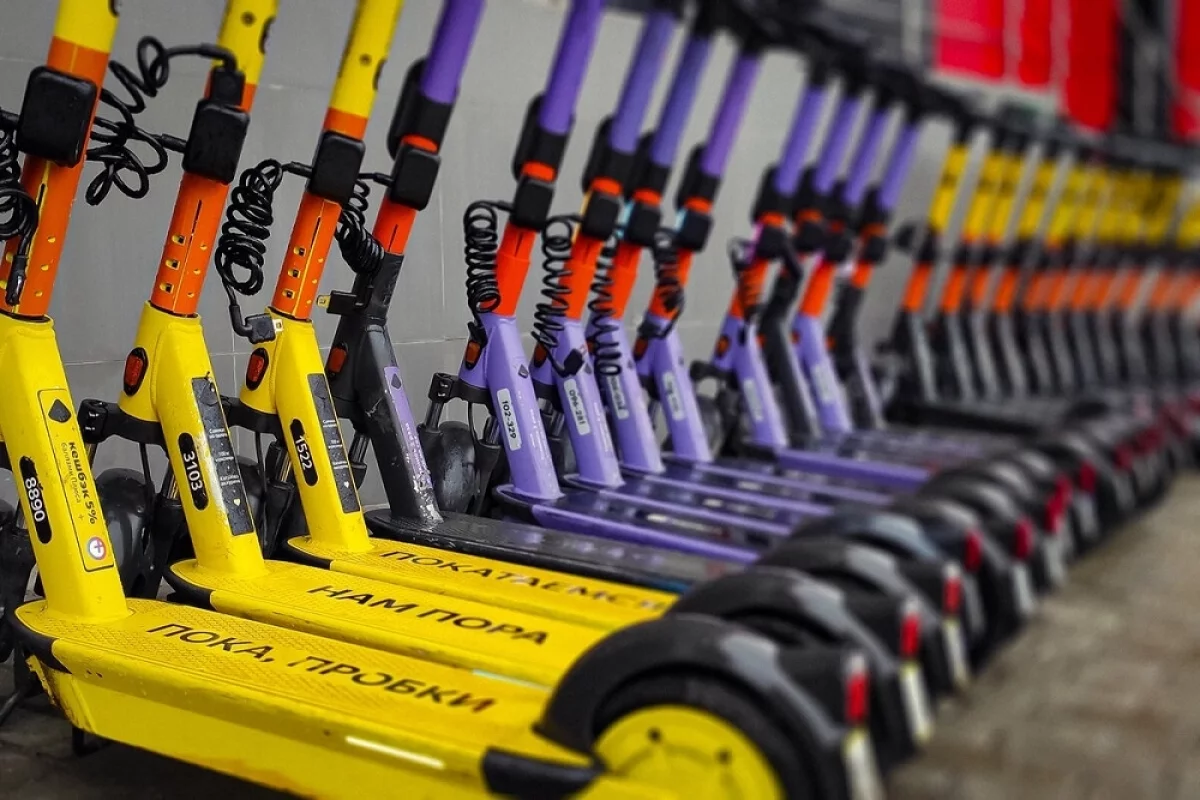 Старт сезона аренды самокатов Whoosh и Яндекс Go в Екатеринбурге-0