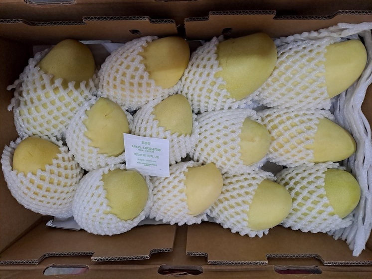 В три увеличились поставки экзотических фруктов из Китая на Урал