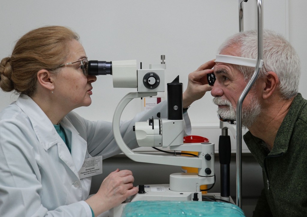 Офтальмолог предупредил, что может привести к потере зрения весной