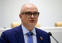 Андрей Клишас и Нина Останина представили новый учебник по семьеведению от издательства «Просвещение» andrej klishas i nina ostanina predstavili novyj uchebnik po semevedeniyu ot izdatelstva prosveshhenie-ekaterinburgu-ru-174378699900-0