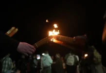 blagodatnyj ogon iz ierusalima osvetil ekaterinburg pri podderzhke fonda svyatoj ekateriny-ekaterinburgu-ru-174514494900-0