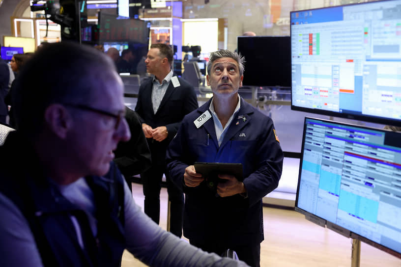 Брюс Касман из JPMorgan раскрыл новые прогнозы для мировой экономики в 2023 году-0