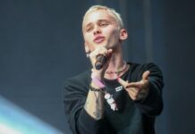 Дани Милохин и Евгения Медведева - новый ролик перед стартом Ледникового периода dani milohin i evgeniya medvedeva novyj rolik pered startom lednikovogo perioda-ekaterinburgu-ru-174484268700-0