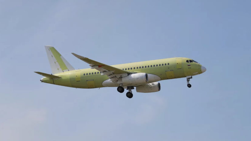 Мантуров: SJ-100 выполнит 130 сертификационных полётов