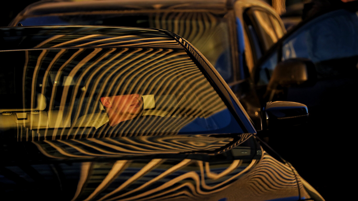 Что делать, чтобы краска автомобиля не выгорала