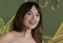 Эйми Лу Вуд делится опытом борьбы с СДВГ и аутизмом для вдохновения Screenshot