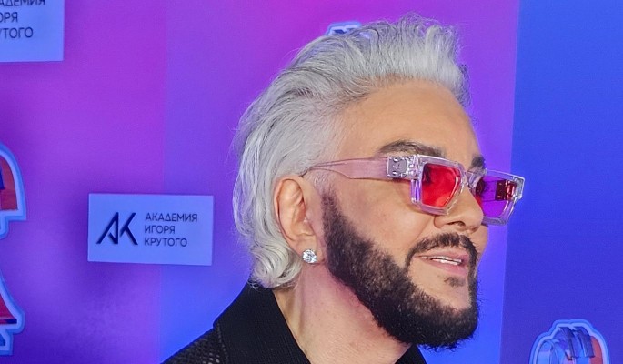 Цирк: стала известна судьба старых концертных нарядов Филиппа Киркорова