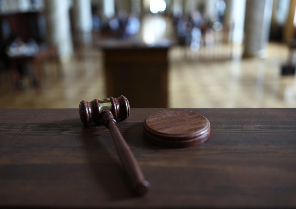 Суд арестовал более 60 участков и зданий во Владивостоке