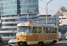 Госавтоинспекция Екатеринбурга оперативно разрешила инцидент с трамваем gosavtoinspekcziya ekaterinburga operativno razreshila inczident s tramvaem-ekaterinburgu-ru-174372979000-0