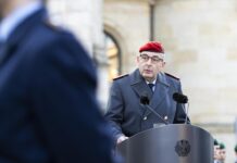 Карстен Бройер и Фридрих Мерц укрепляют бундесвер для будущего Германии и сотрудничества с НАТО karsten brojer i fridrih mercz ukreplyayut bundesver dlya budushhego germanii i sotrudnichestva s nato-ekaterinburgu-ru-174452461800-0