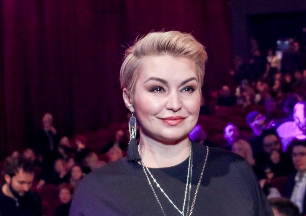 Певица Катя Лель