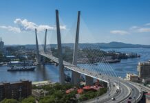 Михаэль Бауэр выбрал Владивосток - история любви к России после 36 путешествий mihael bauer vybral vladivostok istoriya lyubvi k rossii posle 36 puteshestvij-ekaterinburgu-ru-174506813400-0