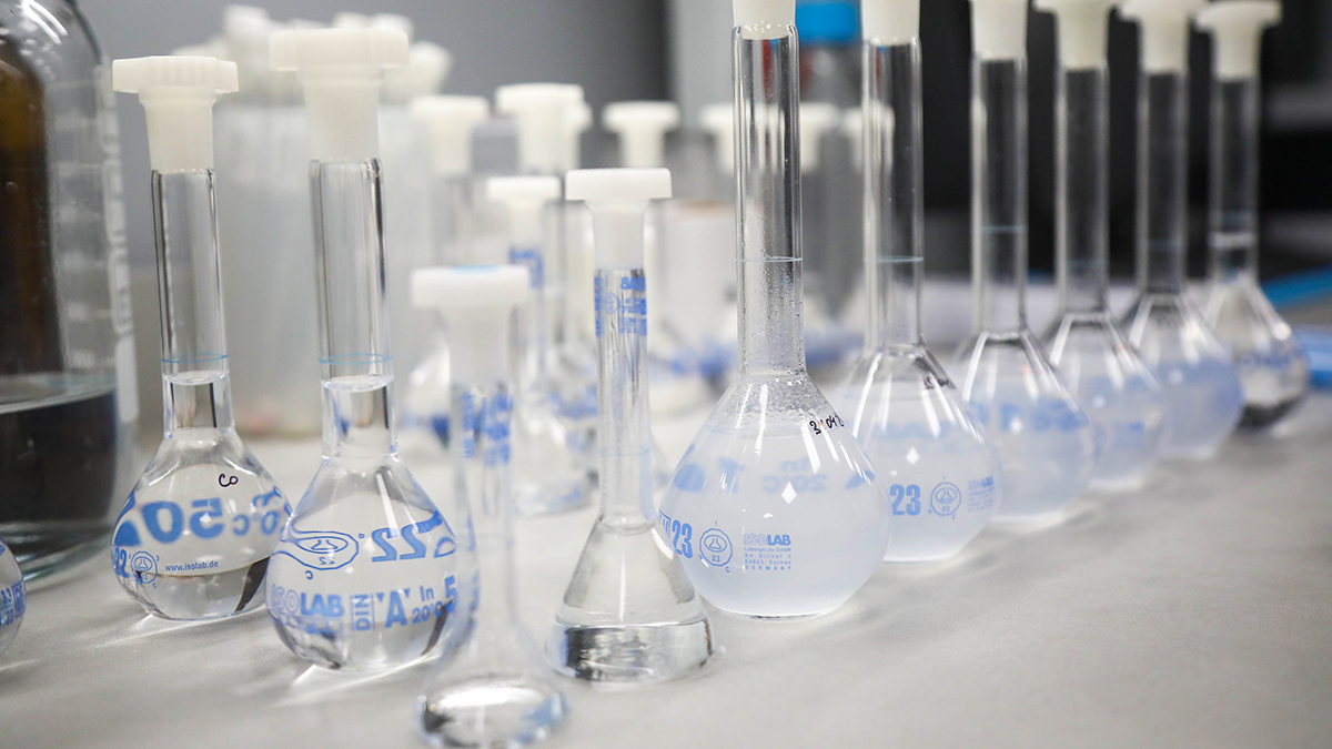 Мелкие пресноводные животные и водоросли помогают проверять воду в Москве