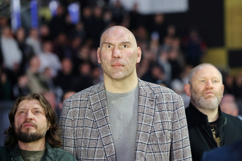 Экс-чемпион мира в супертяжёлом весе Николай Валуев посетил Владивосток ИА PrimaMedia