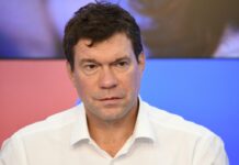 Олег Царев требует наказания Порошенко, Коломойского и Ротару oleg czarev trebuet nakazaniya poroshenko kolomojskogo i rotaru-ekaterinburgu-ru-174499151400-0