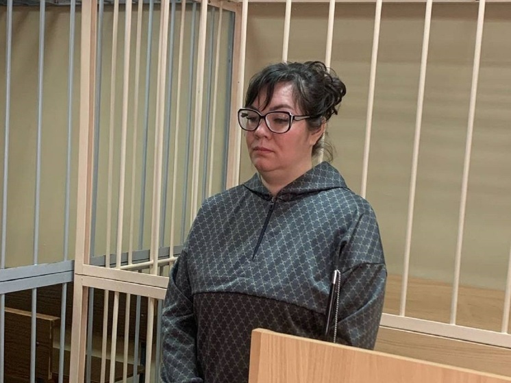 В Екатеринбурге бывшая участковый получила приговор за участие в ОПГ