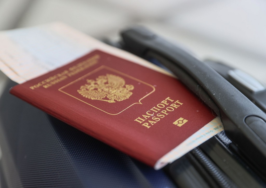 Россиянка пыталась выехать за границу с паспортом родственницы
