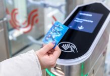 sobyanin i likutov rasskazali o 20 mlrd poezdok i metro moskvy s muzeem-ekaterinburgu-ru-174517665100-0