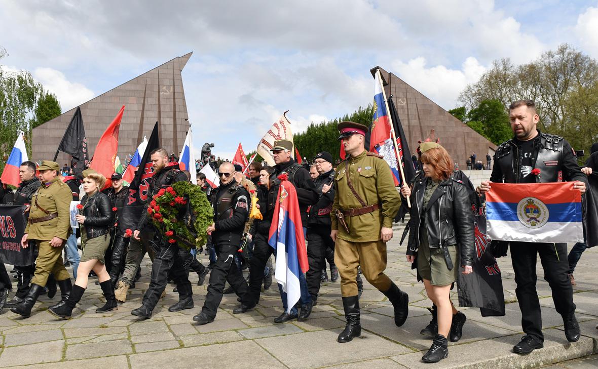 Празднование Дня Победы в Берлине (Jens Kalaene / DPA / TACC)