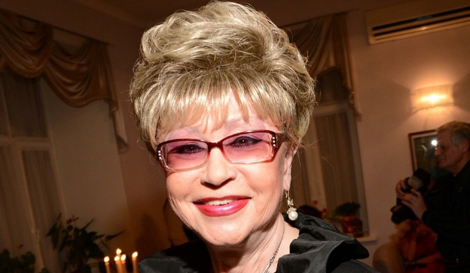 "Должна остаться легендой": разбитая инсультом диктор Светлана Моргунова ушла стала затворницей