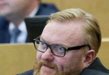 Виталий Милонов поддержал поклонников Паши Техника и отметил его душевность vitalij milonov podderzhal poklonnikov pashi tehnika i otmetil ego dushevnost-ekaterinburgu-ru-174454561200-0