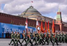 Владимир Путин и тайны Красной площади - кто станет главным гостем Парада Победы? vladimir putin i tajny krasnoj ploshhadi kto stanet glavnym gostem parada pobedy-ekaterinburgu-ru-174464223800-0