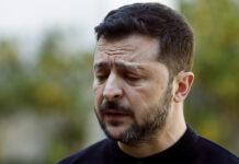 Владимир Зеленский и Михаил Подоляк о судьбе власти в условиях военного положения vladimir zelenskij i mihail podolyak o sudbe vlasti v usloviyah voennogo polozheniya-ekaterinburgu-ru-174377951800-0