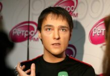 Юрий Шатунов и наследство Ласкового мая - комментарии эксперта Влада Подшибякина yurij shatunov i nasledstvo laskovogo maya kommentarii eksperta vlada podshibyakina-ekaterinburgu-ru-174480950300-0