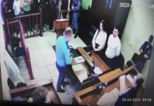 Юрий Золотко считает решение Шалинского и Свердловского облсуда справедливым yurij zolotko schitaet reshenie shalinskogo i sverdlovskogo oblsuda spravedlivym-ekaterinburgu-ru-174581756900-0