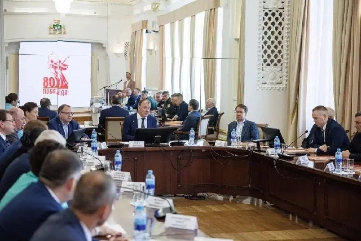 Алексей Орлов и РМК-Поиск подарили Екатеринбургу незабываемый День Победы-0