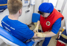 Команда Алексея Вихарева присоединилась к "Огню жизни" ФМБА России aleksej viharev donory kostnogo mozga4_ekaterinburgu