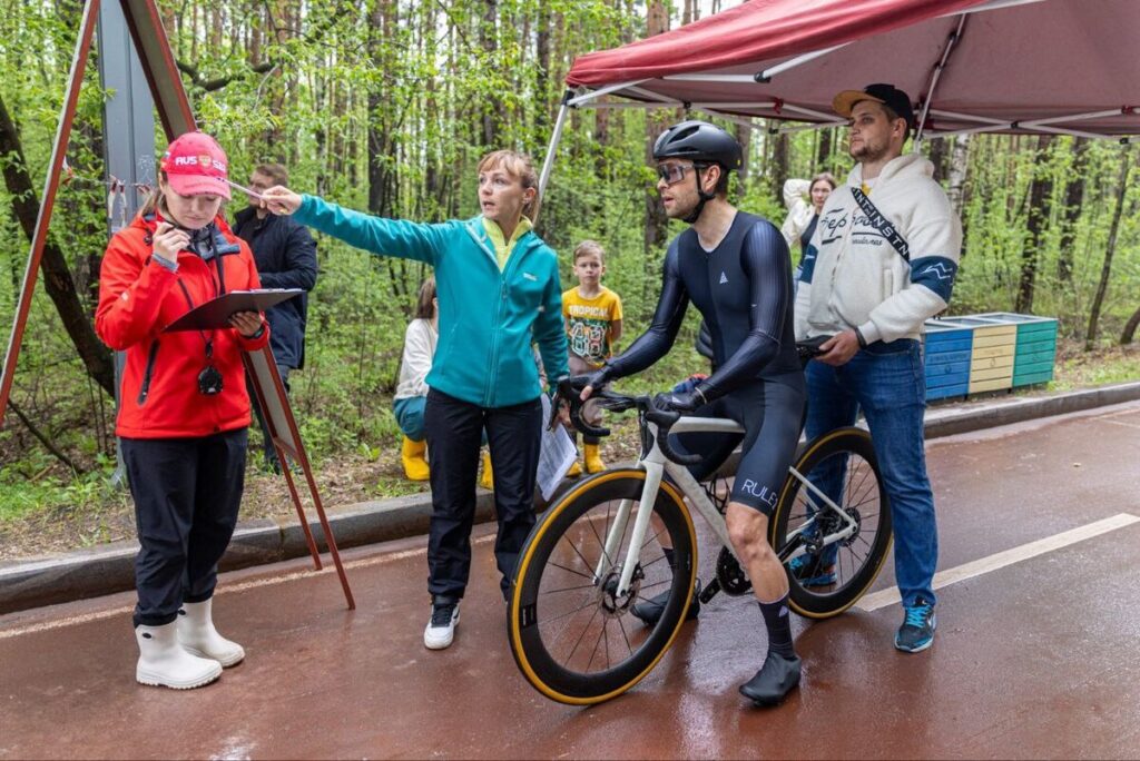 Алексей Вихарев: велогонки в Шарташском парке