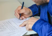 Анастасия Яковлева и Евгений Забарчук разъяснили новый реестр должников по алиментам anastasiya yakovleva i evgenij zabarchuk razyasnili novyj reestr dolzhnikov po alimentam-ekaterinburgu-ru-174813504700-0