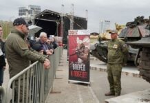 Артем Жога и Центральный округ продлевают выставку НАТО в Екатеринбурге artem zhoga i czentralnyj okrug prodlevayut vystavku nato v ekaterinburge-ekaterinburgu-ru-174670759600-0