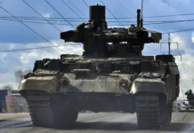bmpt terminator ot uralvagonzavoda vyzhila posle 10 udarov v svo-ekaterinburgu-ru-174844076400-0
