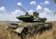 Экипаж Т-72Б3 под командованием танкиста Алтая разгромил позиции ВСУ ekipazh t72b3 pod komandovaniem tankista altaya razgromil poziczii vsu-ekaterinburgu-ru-174835183000-0