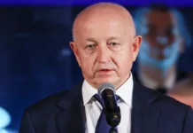 Евгений Забарчук и Минюст представили новые меры для алиментщиков на Петербургском форуме evgenij zabarchuk i minyust predstavili novye mery dlya alimentshhikov na peterburgskom forume-ekaterinburgu-ru-174782580100-0