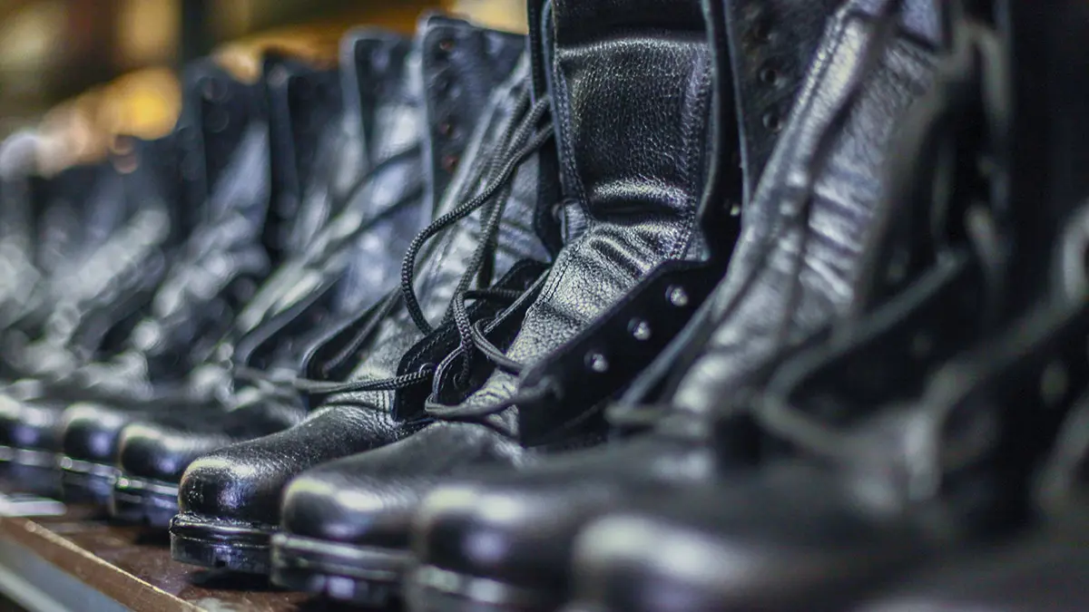 В Госдуме призвали составить список уклонистов среди российских звезд