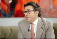 Илья Авербух и Лиза Арзамасова объединили семью неосторожной фразой ilya averbuh i liza arzamasova obedinili semyu neostorozhnoj frazoj-ekaterinburgu-ru-174734241600-0