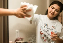 Илья Русяев и Ярослав Нилов обсудили новые выплаты домохозяйкам ilya rusyaev i yaroslav nilov obsudili novye vyplaty domohozyajkam-ekaterinburgu-ru-174843904000-0